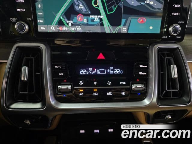 Kia Sorento 2022 — фото 10 из 20