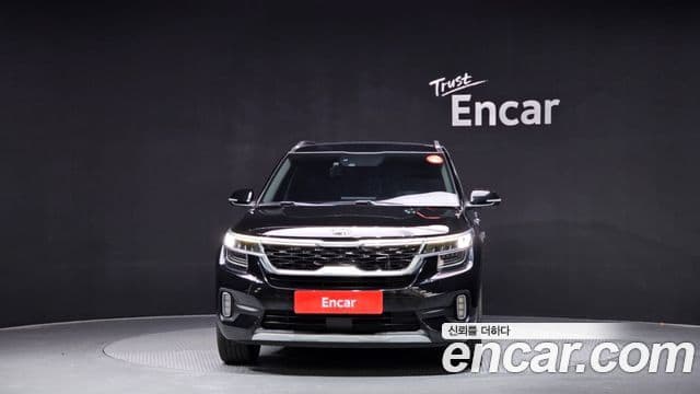 Kia Seltos 2020 — ფოტო 16/20