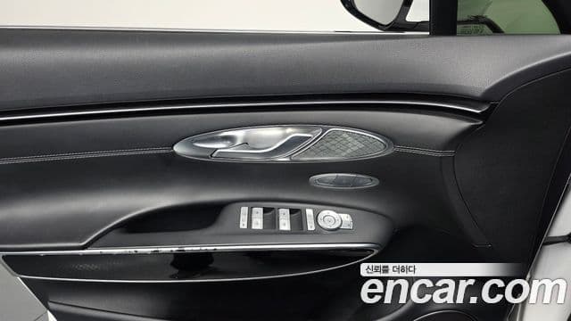 Genesis GV70 2021 — Şəkil 17/20