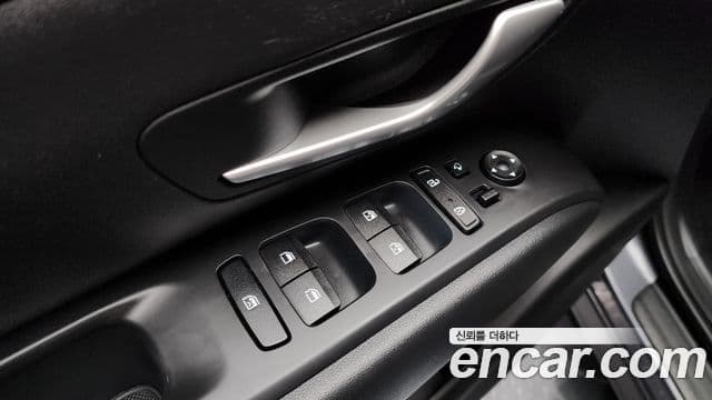 Hyundai The New Tucson 2023 — ფოტო 19/20