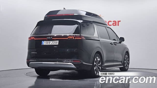 Kia Carnival 2021 — Фото 2/20