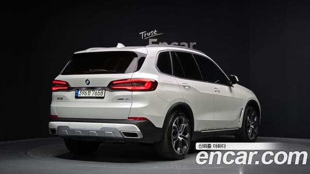 BMW X5 2021 — ფოტო 2/20