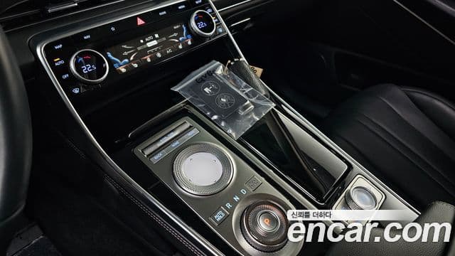 Genesis GV80 2022 — Şəkil 9/20