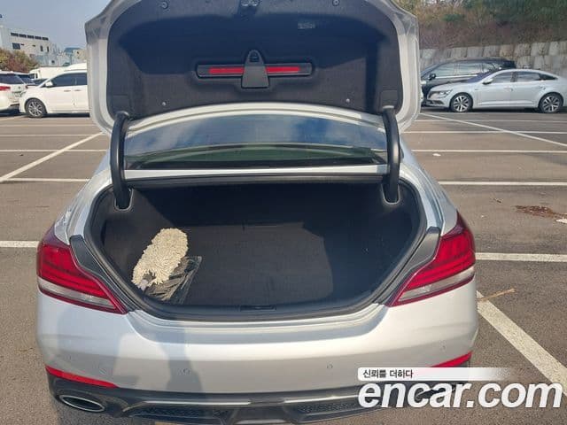 Genesis G70 2018 — Şəkil 16/20