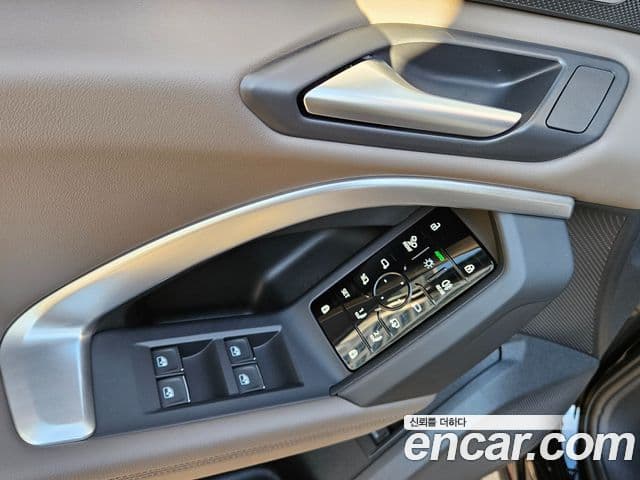 Audi Q5 2025 — Şəkil 14/19