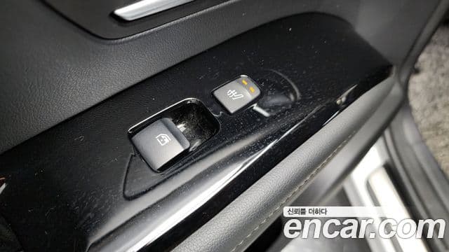 Hyundai Tucson Hybrid 2022 — Photo 16/20