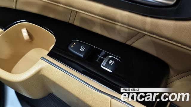 Kia Sorento 2021 — Şəkil 17/20