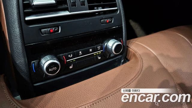 BMW 6 Series 2018 — Şəkil 17/20