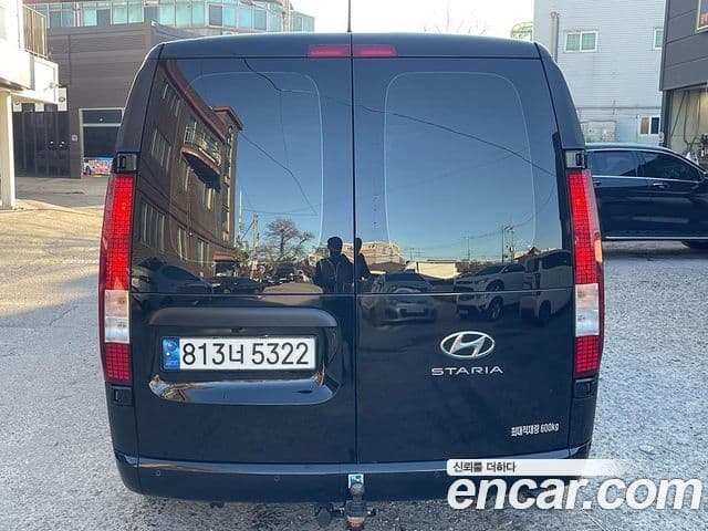 Hyundai Staria 2022 — Şəkil 3/19