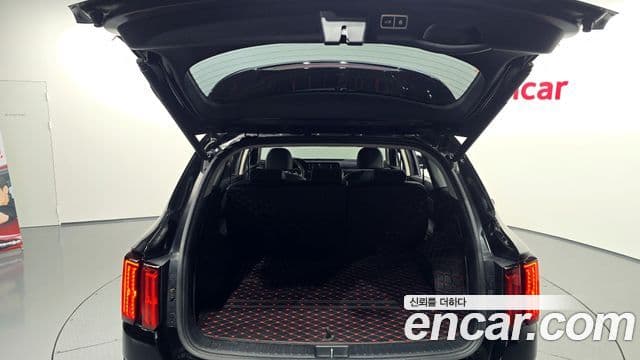 Kia Sorento 2021 — фото 20 из 20
