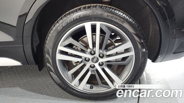 Audi Q5 2021 — фото 5 из 20