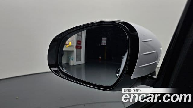 Genesis G70 2018 — Şəkil 19/20