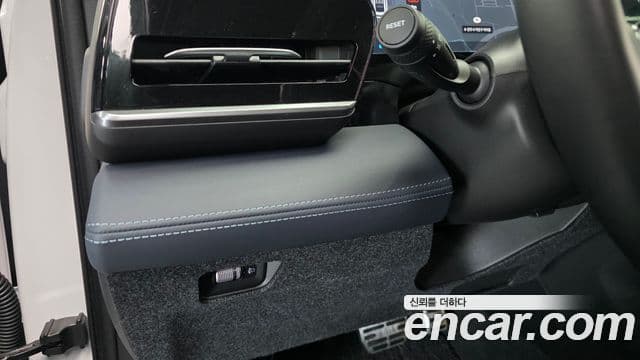 Renault Samsung Grand Koleos 2025 — Фото 13/20