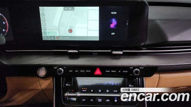 Kia Carnival 2023 — Фото 14/20