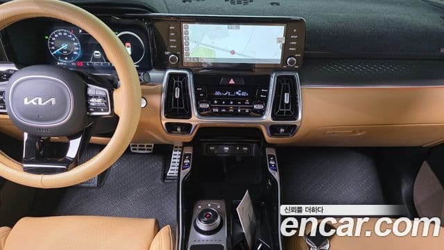 Kia Sorento 2022 — Şəkil 16/20
