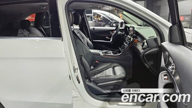 Mercedes-Benz GLC-Class 2019 — фото 10 из 20