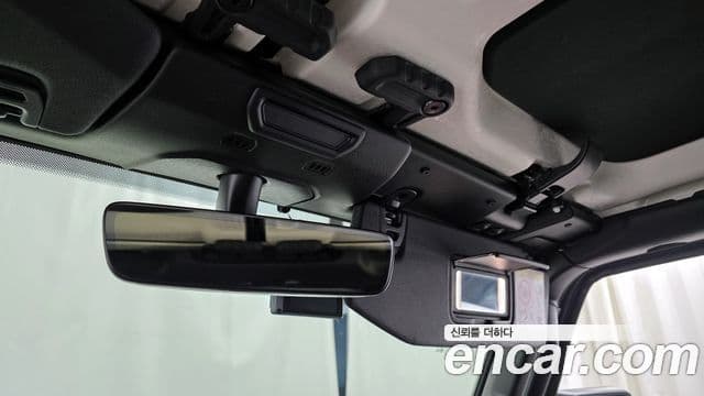 Jeep Wrangler 2023 — фото 17 из 20