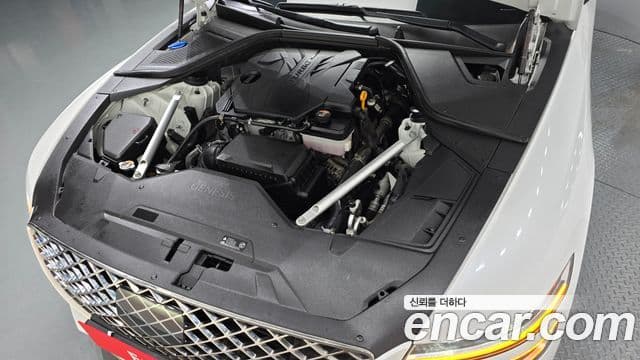 Genesis Electrified G80 2022 — ფოტო 6/20