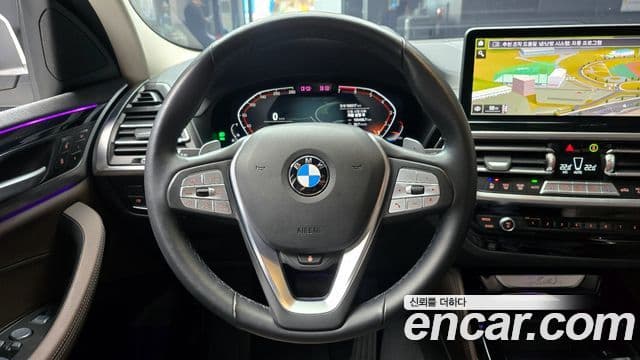 BMW X4 2022 — ფოტო 14/20