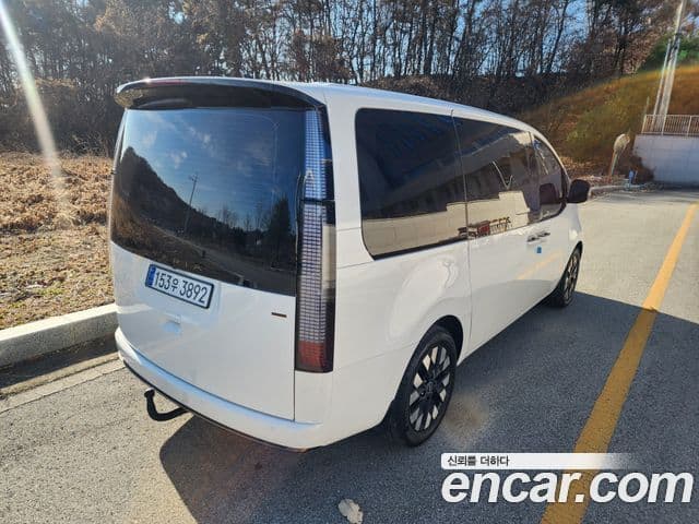 Hyundai Staria 2025 — ფოტო 5/20