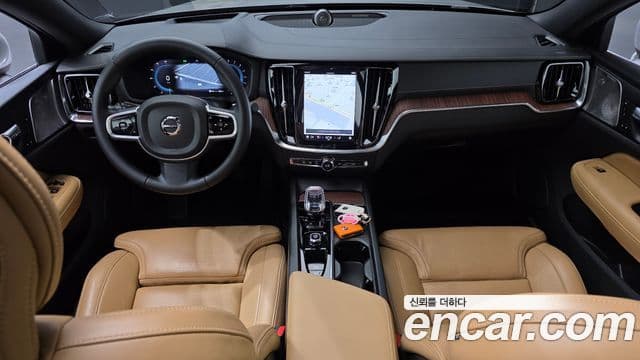 Volvo S60 2022 — Şəkil 7/20