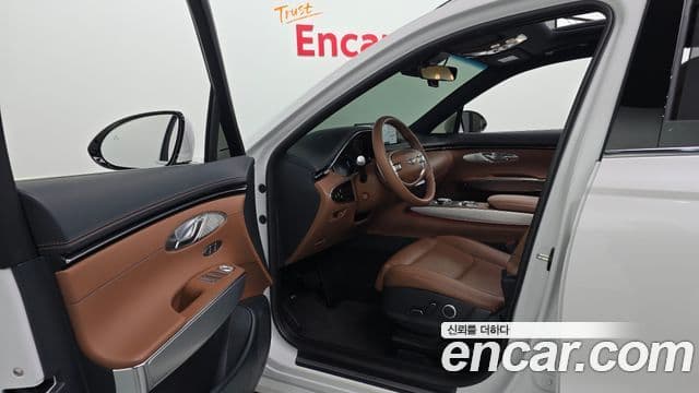 Genesis GV70 2023 — Şəkil 10/20