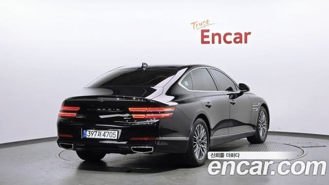 Genesis Electrified G80 2021 — фото 1 из 20