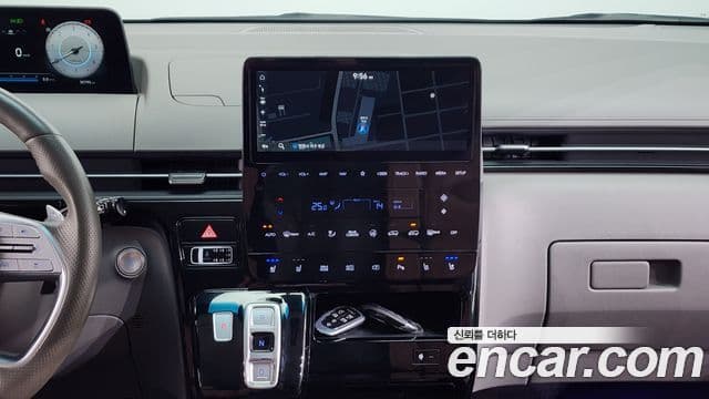Hyundai Staria 2021 — Şəkil 15/20