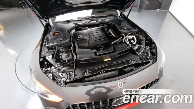 Mercedes-Benz AMG GT 2022 — фото 6 из 20