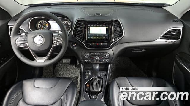 Jeep Cherokee 2022 — Şəkil 7/20