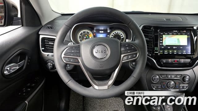 Jeep Cherokee 2022 — Şəkil 13/20