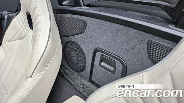 BMW Z4 2019 — Şəkil 12/19