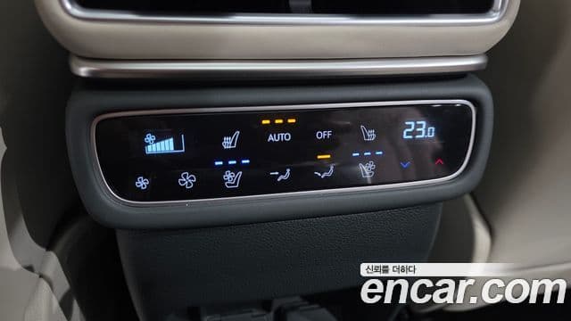Genesis GV80 2023 — Şəkil 18/20