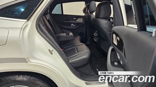 Mercedes-Benz GLE-Class 2021 — Şəkil 11/20