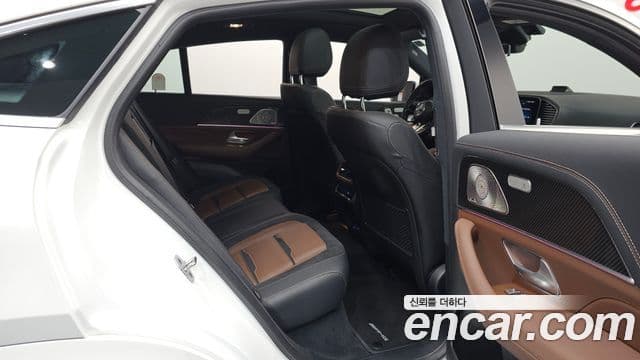 Mercedes-Benz GLE-Class 2025 — Photo 2/20