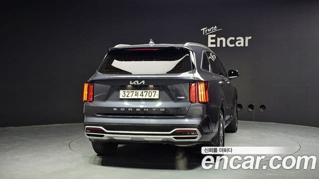 Kia Sorento 2022 — Şəkil 4/20