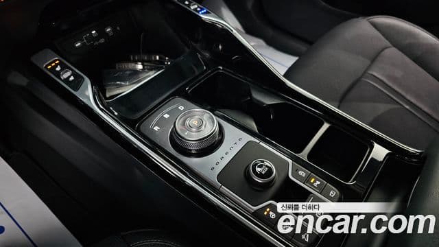 Kia Sorento 2023 — фото 9 из 20