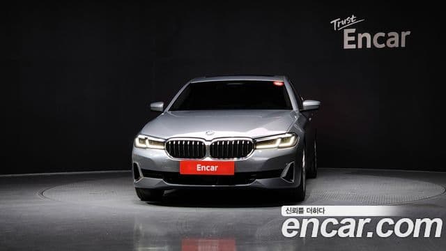 BMW 5 Series 2022 — Şəkil 3/20