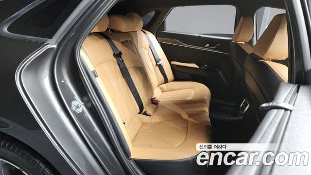 Kia K5 2020 — фото 12 из 20