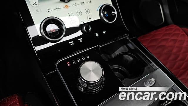 Land Rover Range Rover Velar 2019 — фото 9 из 20