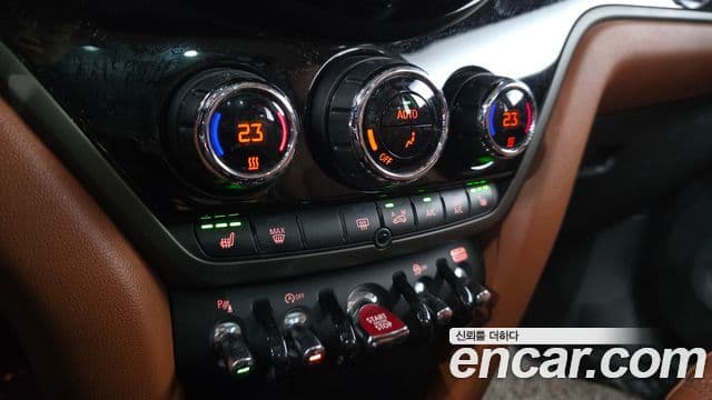 Mini Cooper S Countryman 2021 — ფოტო 9/20
