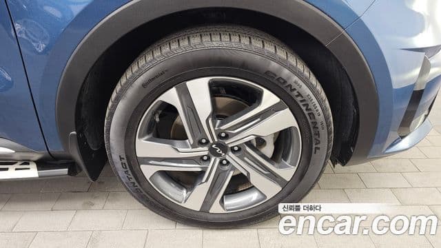 Kia Sorento 2023 — Şəkil 5/20