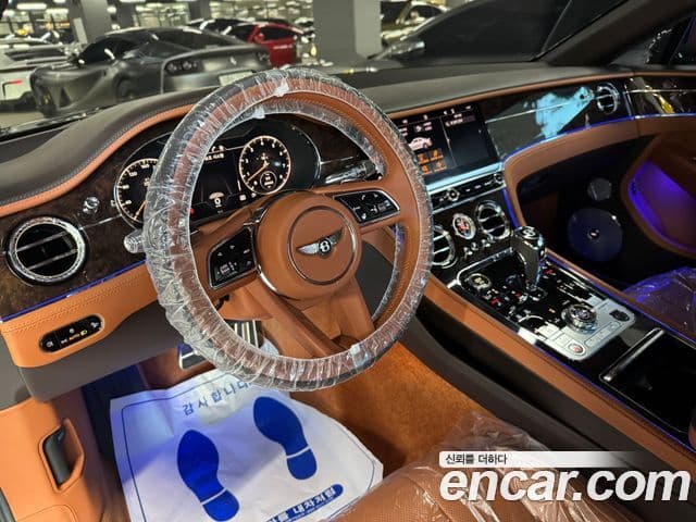 Bentley Continental GT 2021 — фото 3 из 15
