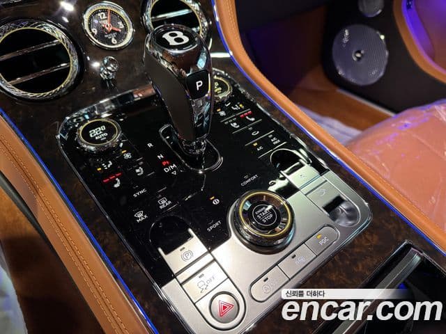 Bentley Continental GT 2021 — ფოტო 12/15