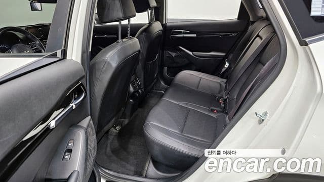 Kia Seltos 2021 — Şəkil 12/20
