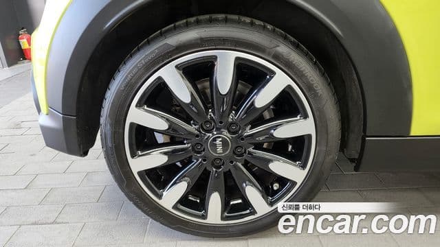 Mini Cooper S 2023 — Şəkil 5/20