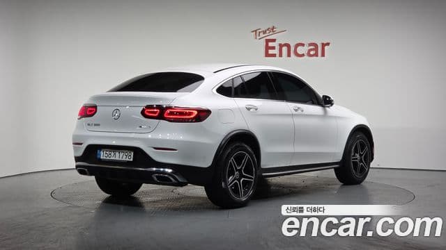 Mercedes-Benz GLC-Class 2023 — Фото 2/20