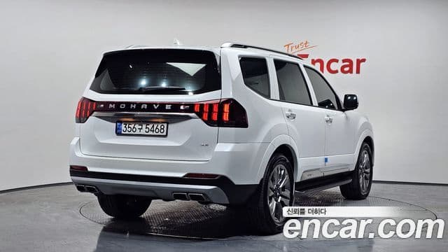 Kia Mohave The Master 2022 — ფოტო 2/20
