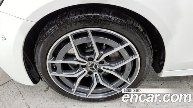 Mercedes-Benz E-Class 2022 — фото 5 из 18