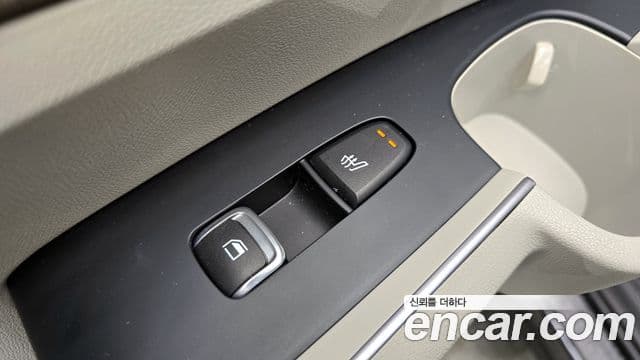 Kia Sorento 2022 — Şəkil 19/20